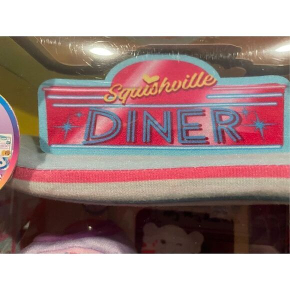 Squishville Squishmallows Darling Diner Playset with 2"Heidi The Husky  NEW - Picture 3 of 8